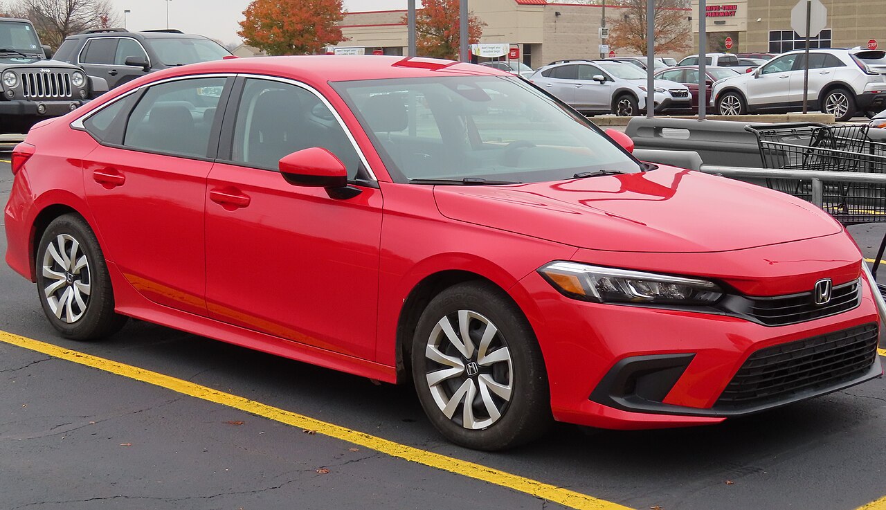 Honda Civic 2022 sedan vermelho seminovo certificado